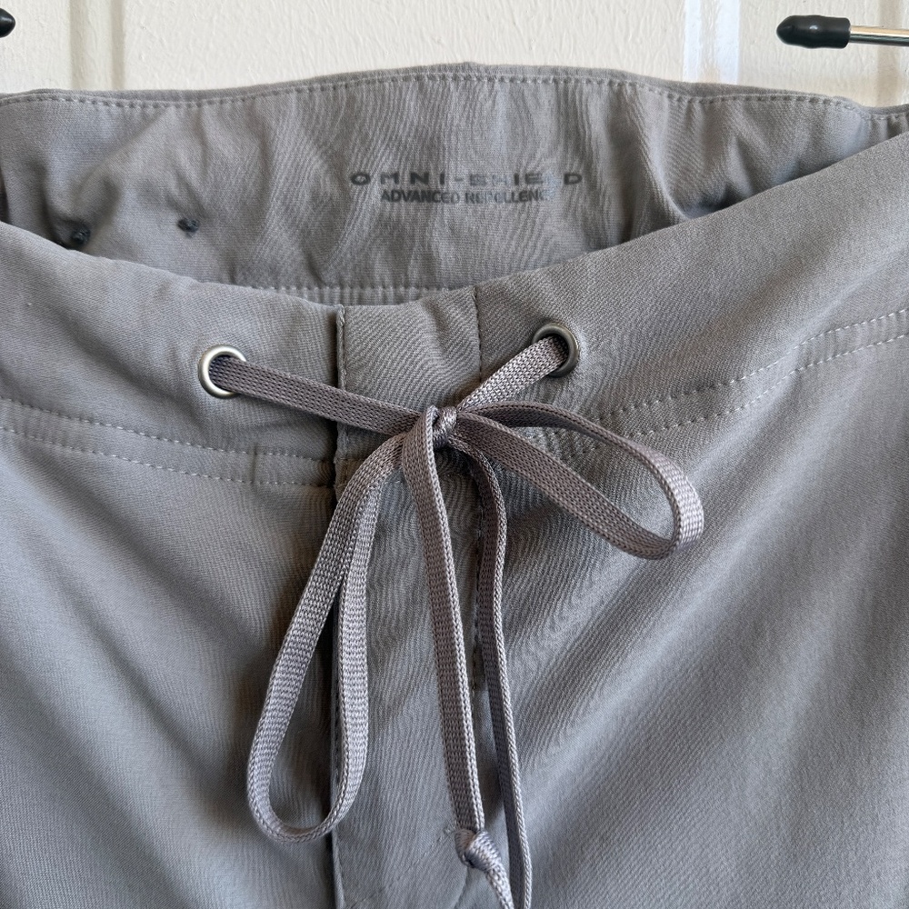 Columbia | Anytime‎ Outdoor Capri Pants | Women’s Size 14 | Gray - Picture 4 of 11